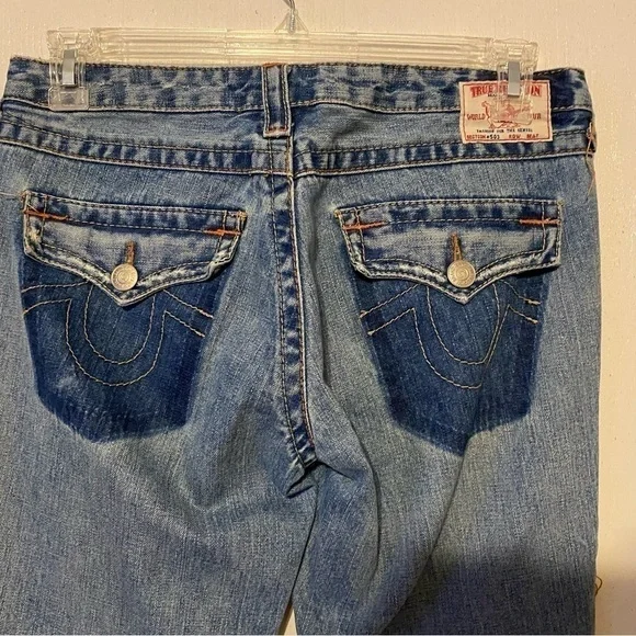 TRUE Religion Flare Distressed Jeans, vintage size 30, used condition, - Picture 4 of 9